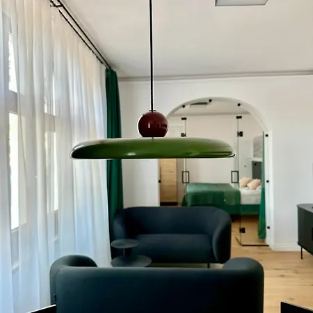 Проживание в семье Oktawia