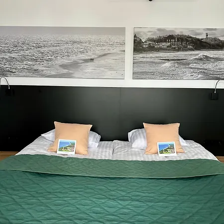 Oktawia Проживание в семье Нехоже