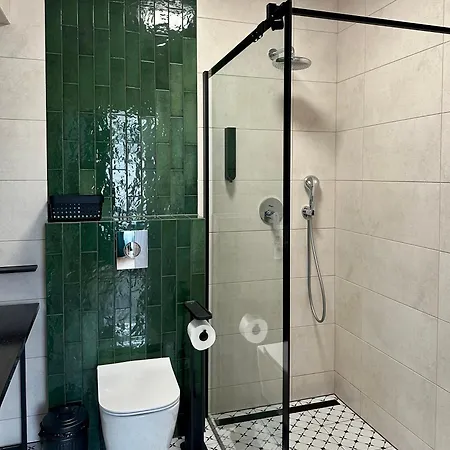 Проживание в семье Oktawia Нехоже