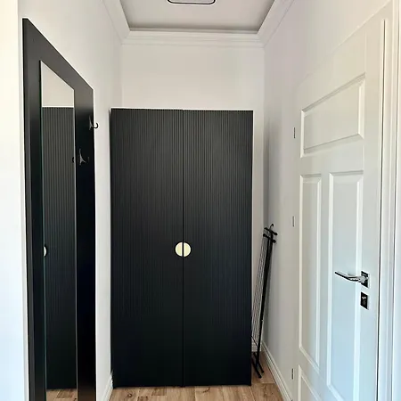 Oktawia Проживание в семье Нехоже