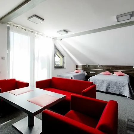 Oktawia * Нехоже