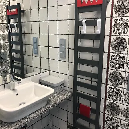 Проживание в семье Oktawia *