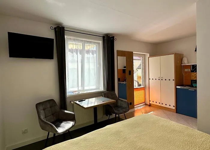 Oktawia * 니에초르체